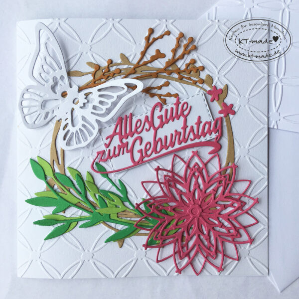 Geburtstagskarte mit Blume und Schmetterling