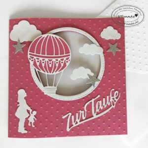Taufkarte mit Heißluftballon und kleinem Mädchen