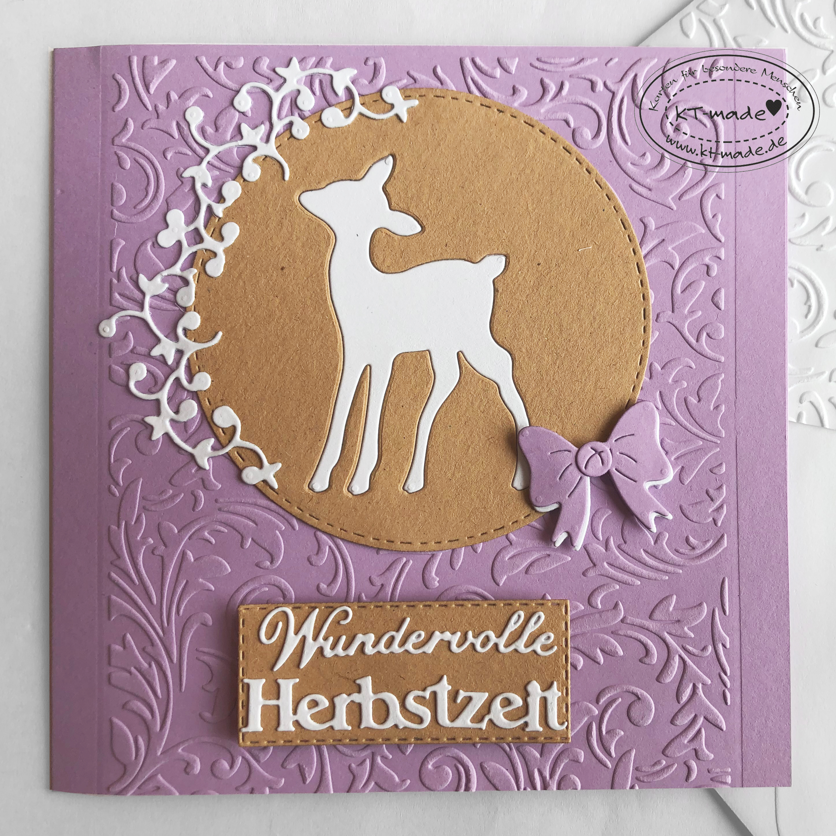 Herbstkarte mit Reh
